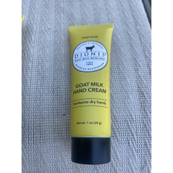 Dionis Goat Milk Hand Cream Crisp Pear Moisturizer 1 oz NEW Sealed - Picture 1 of 2